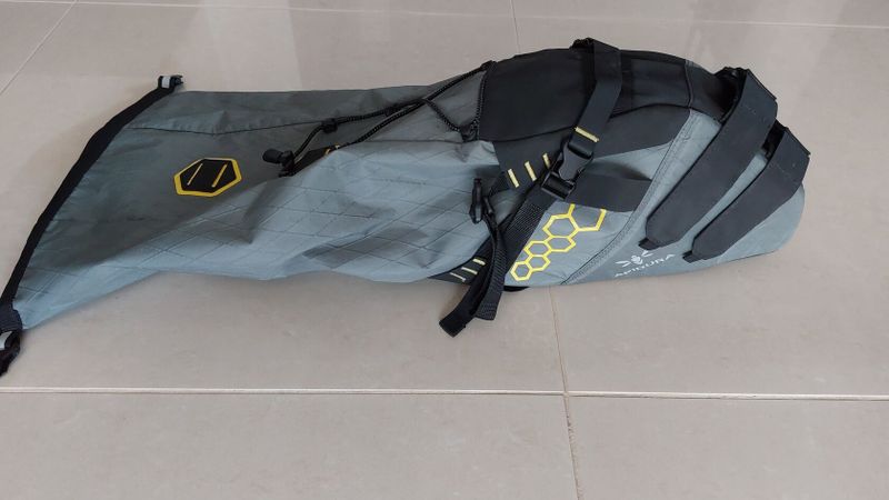 Prodám Apidura Backcountry saddle Pack 17L