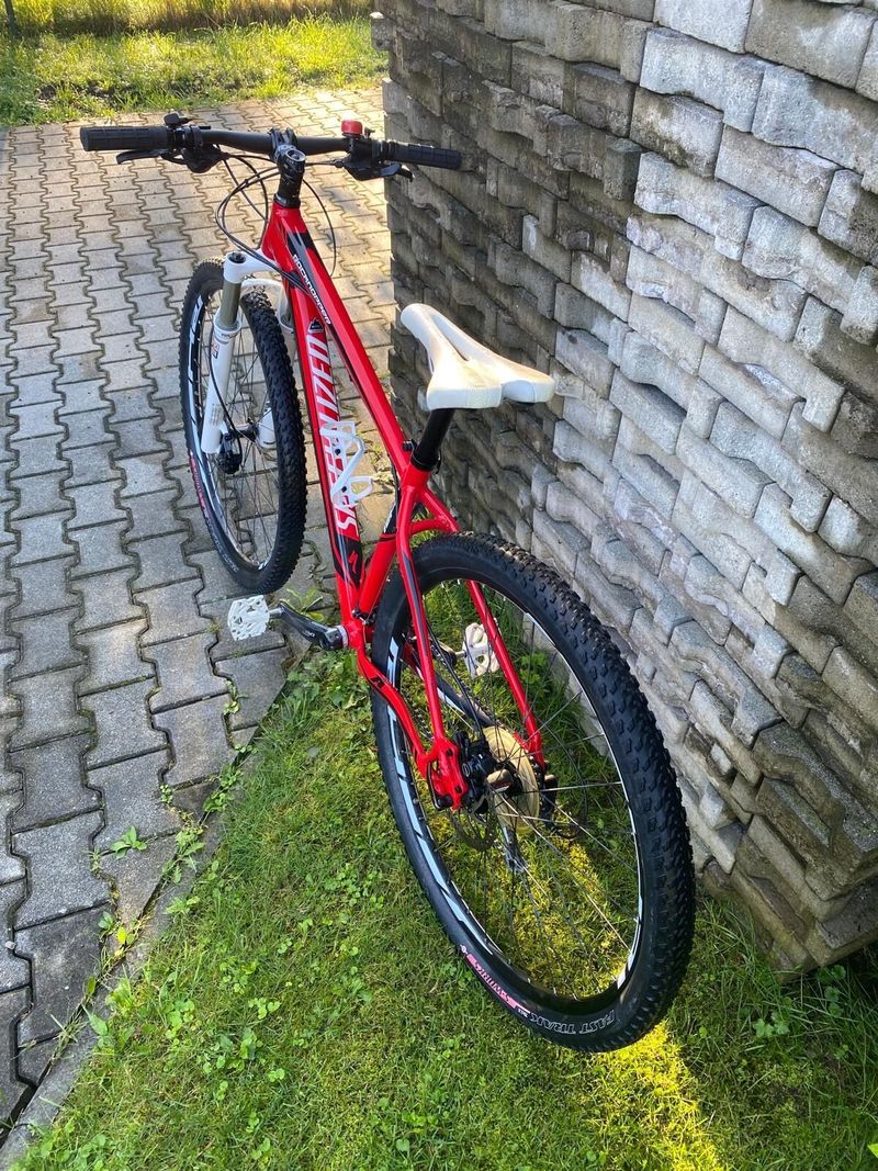 Prodám horské kolo specialized