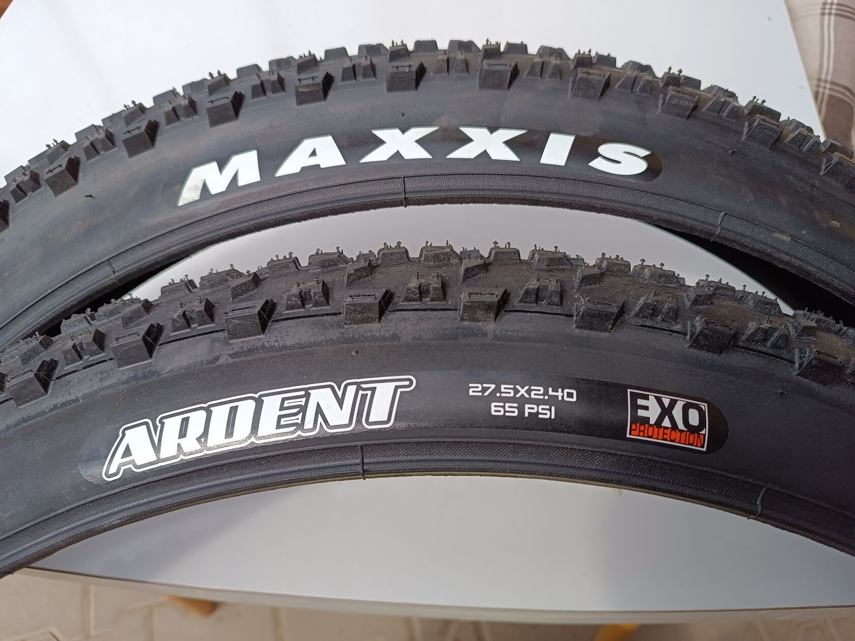 Nové pláště Maxxis Ardent EXOX 27,5" x 2,4"