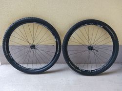 Kola DT SWISS X1900 Spline 27.5