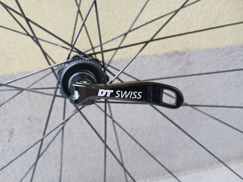 Kola DT SWISS X1900 Spline 27.5