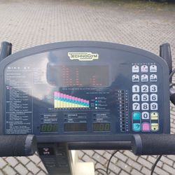 Prodej rotopedu Technogym