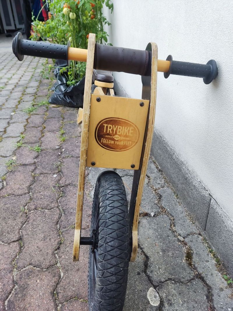 TryBike Dřevěné odrážedlo / tříkolka 4v1 hnědá