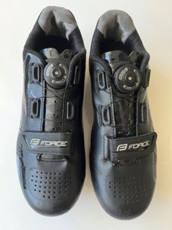 Force MTB Crystal 21 + nášlapy a kufry Shimano zdarma