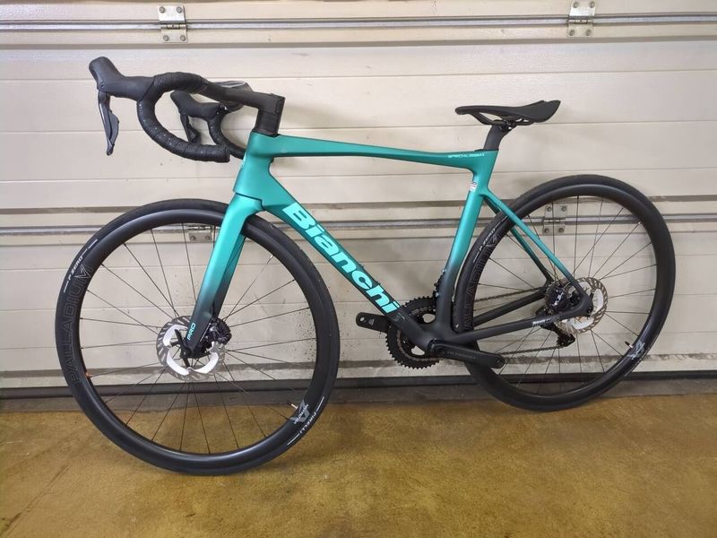 Bianchi Specialissima Ultegra Di2