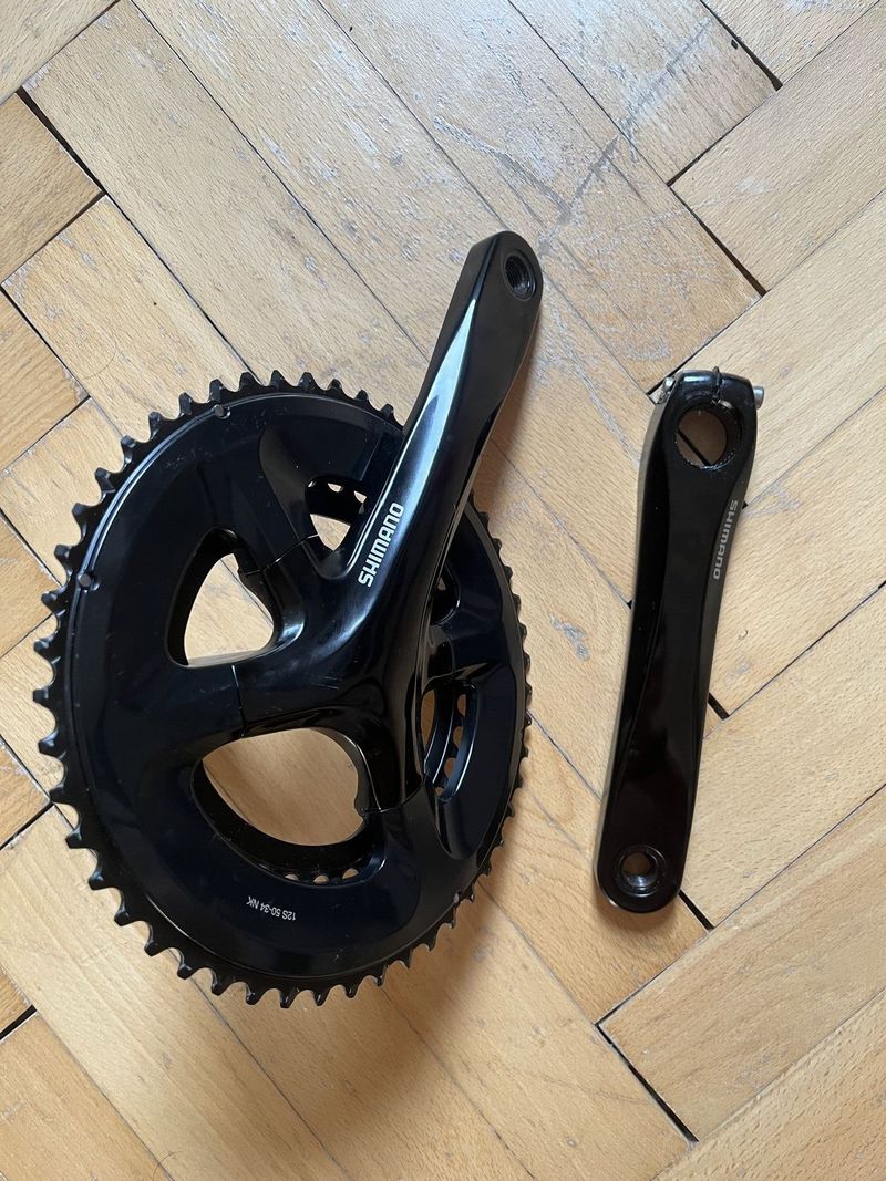 Kliky Shimano 105 RS-520, 12speed, 172,5/50-34