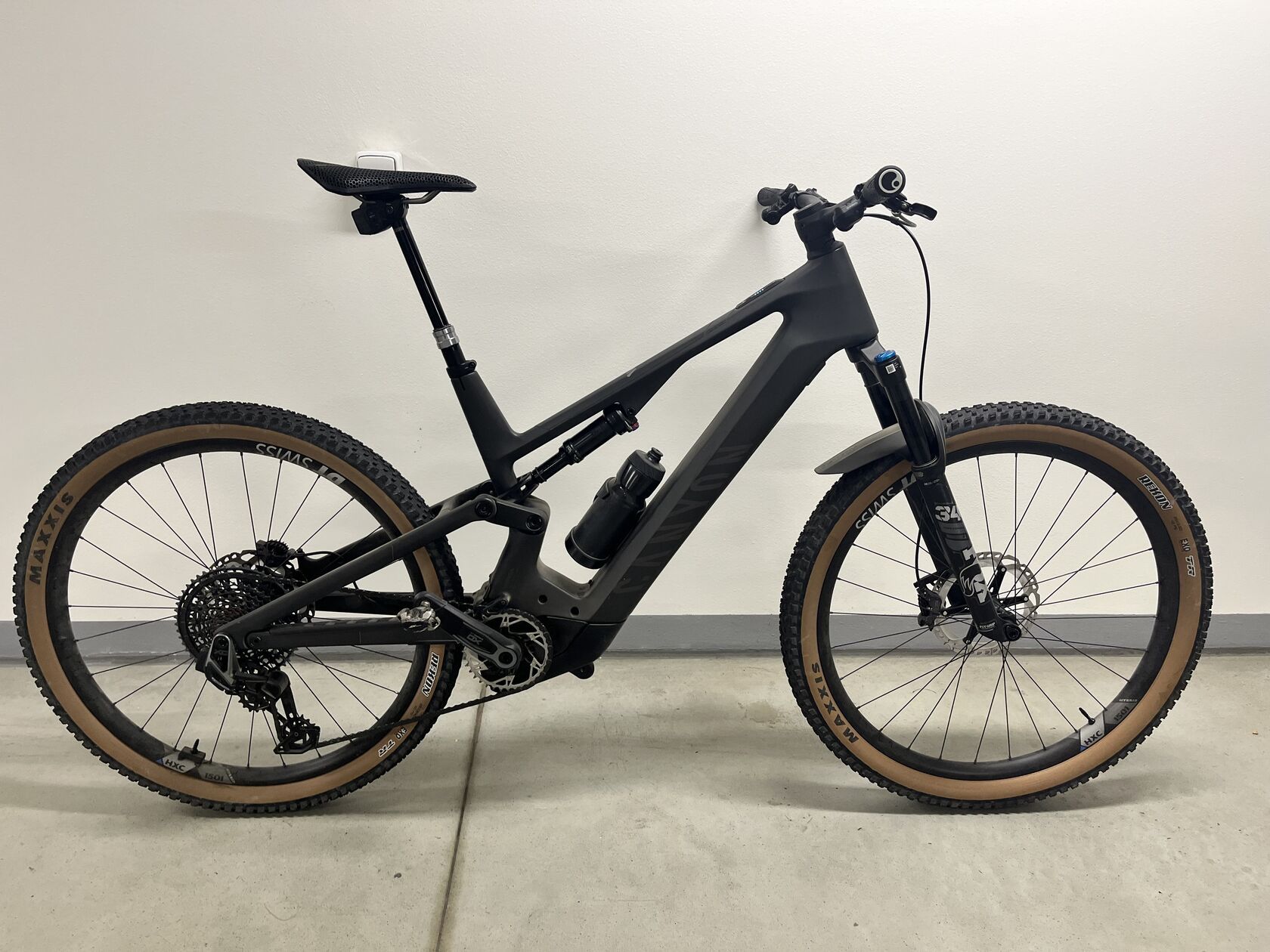 Canyon Neuron ON CF, AXS X0 Transmission ebike set,750 baterie, Bosch CX