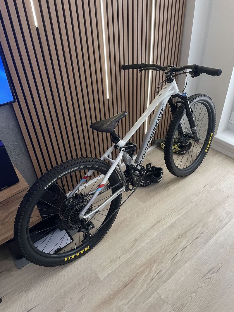 Mondraker Factor 26