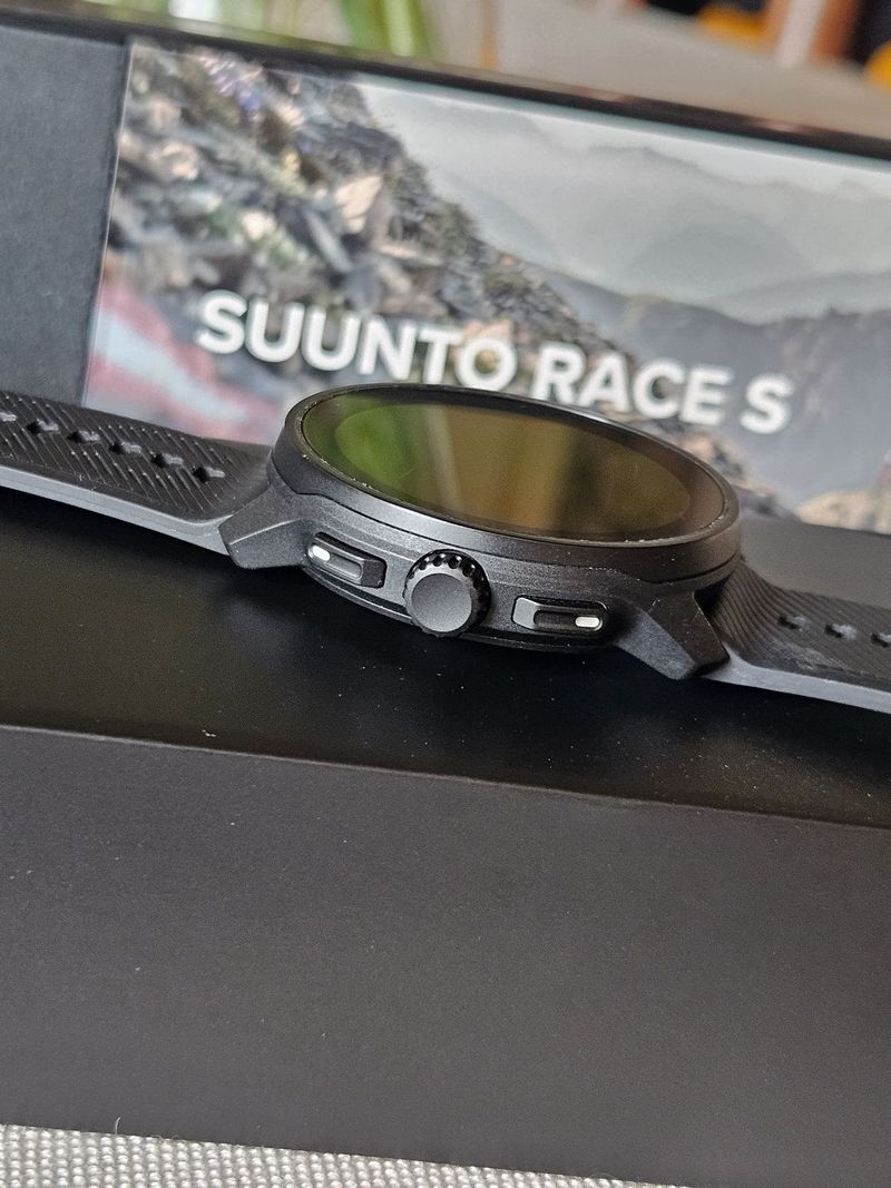 Suunto Race S