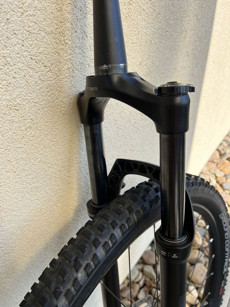 Vidlice RockShox Judy 29 vc kola