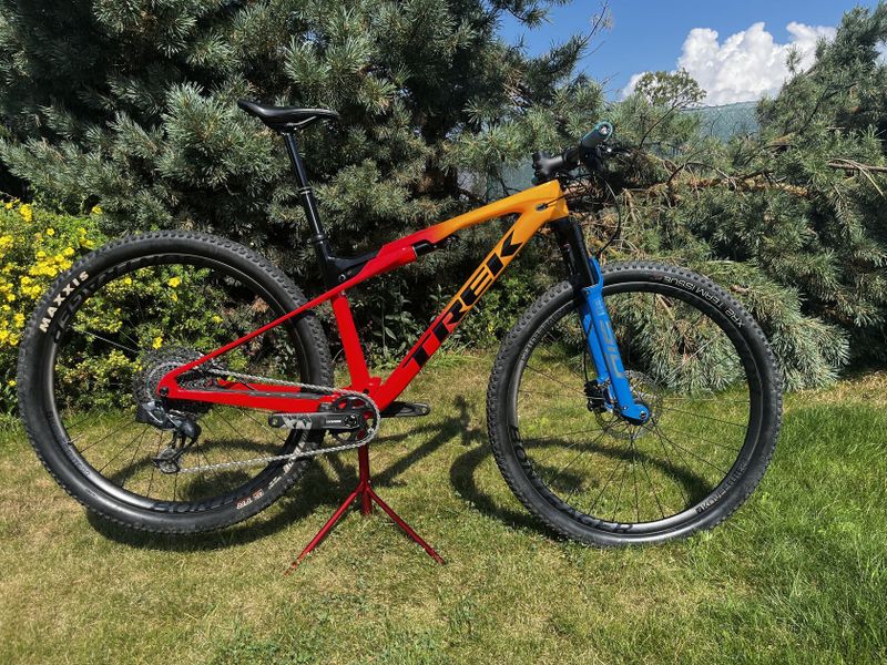 Trek Supercaliber, velikost M, TOP stav