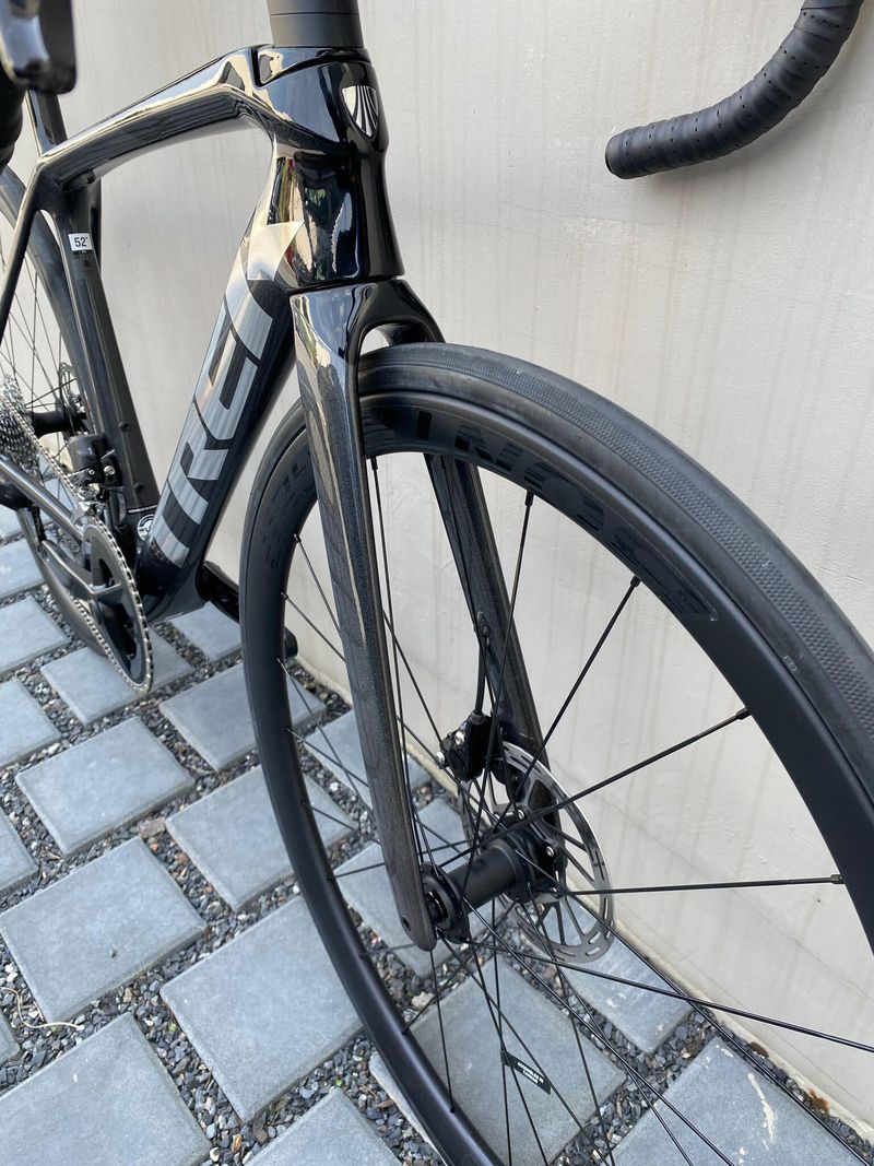 NOVÁ Trek Émonda SL 6 eTap