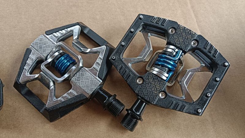 pedály platformy Crankbrothers doubleshot 2