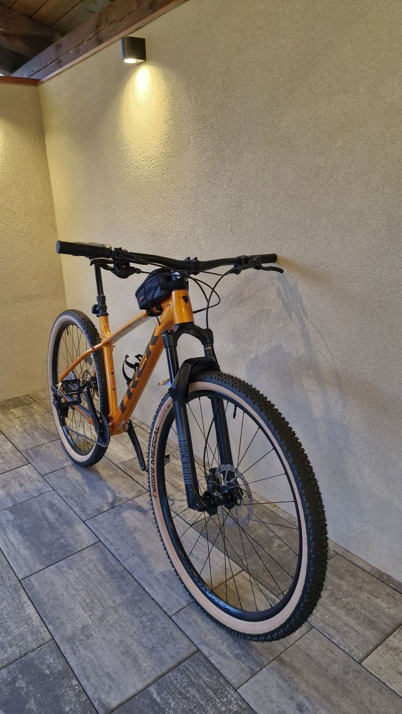 Trek X-caliber 9 factory orange