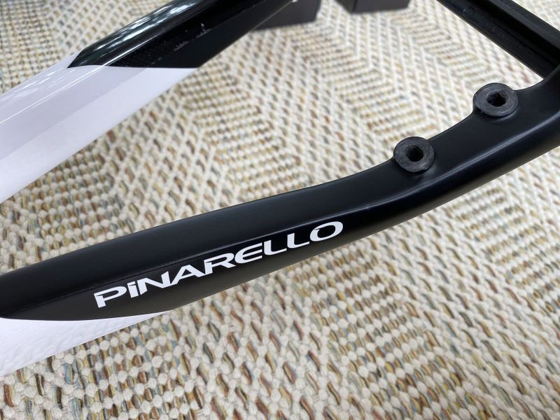 Pinarello Dogma F Disc (NOVÉ)