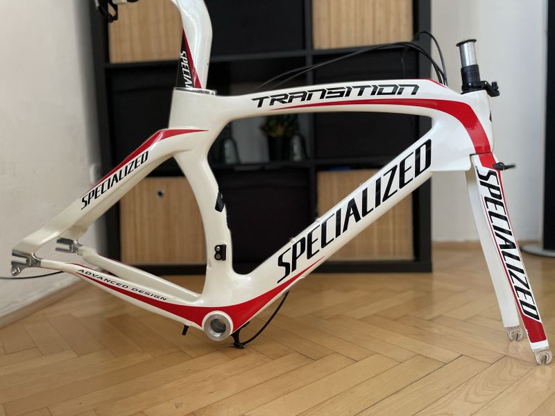 Specialized Transition Expert / vel.52 / +doplňky