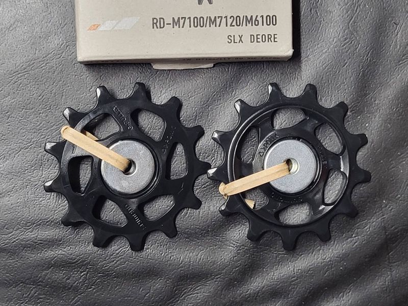 Kladky přehazovačky Shimano SLX7100, 7120, 6100