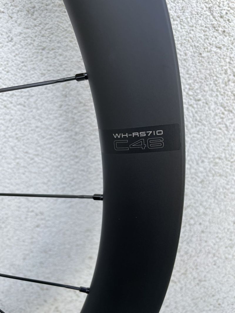 Zapletená kola Shimano WH-RS710-C46