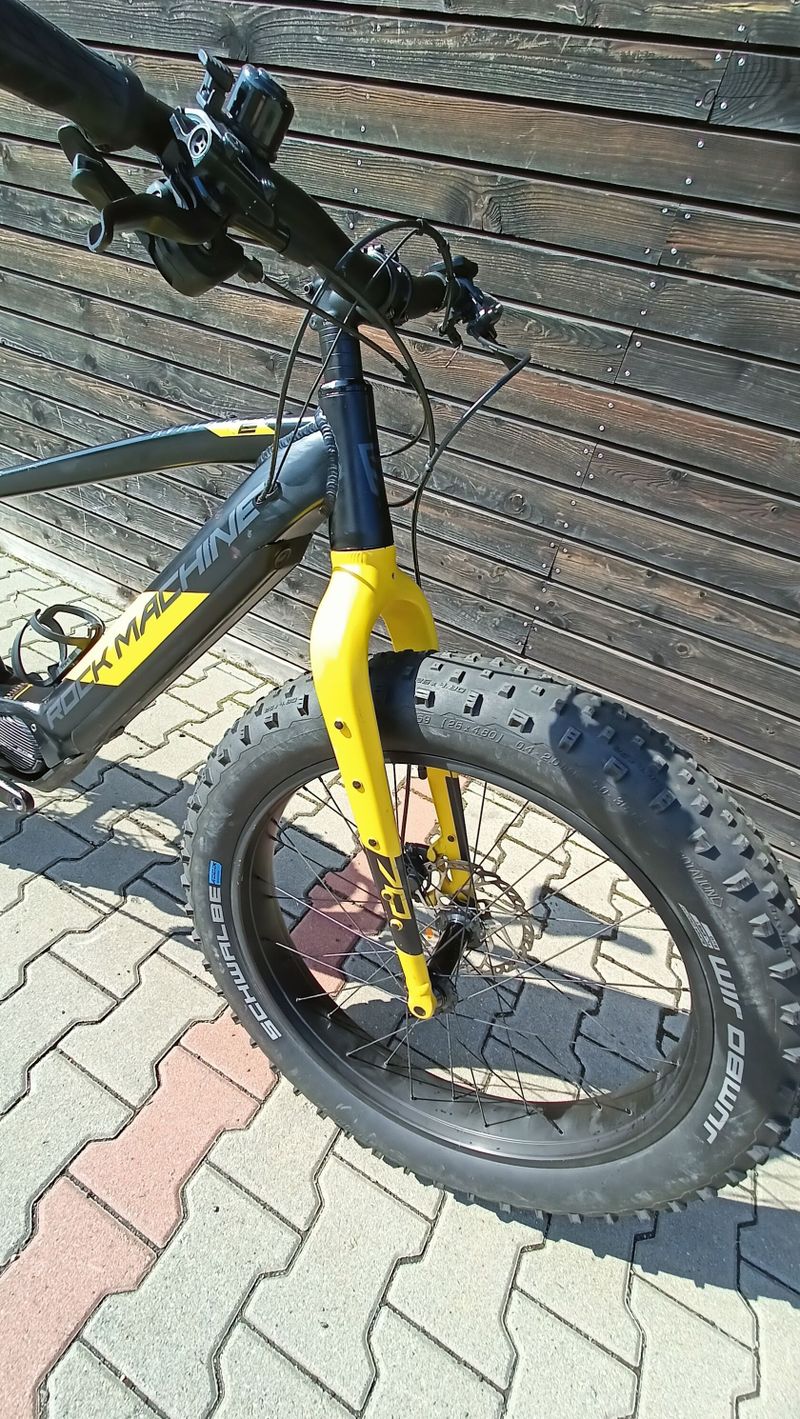 Prodám Rock Machine Avalanche INT E70-26 - (Fatbike) "M"