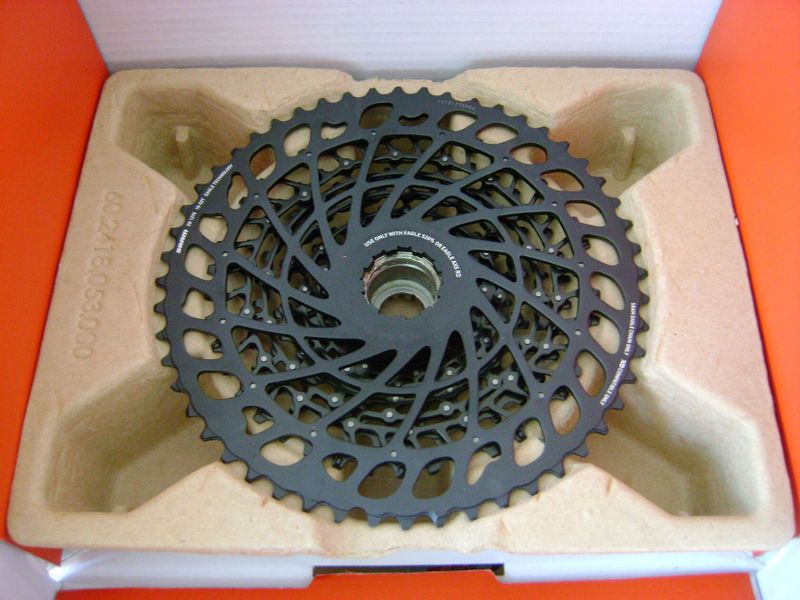 Sram GX Eagle 12sp **Non Boost 32z** - sada