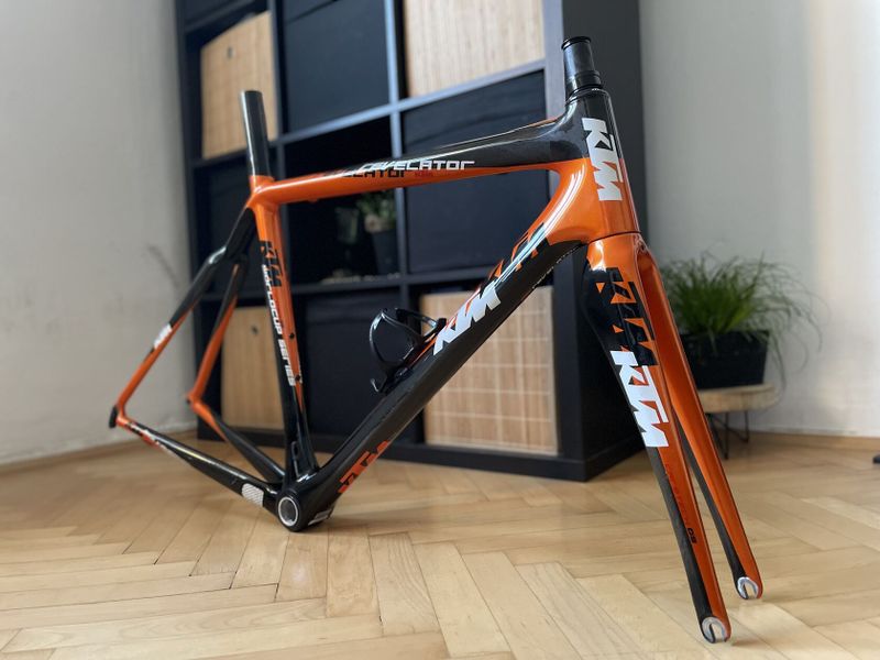 KTM Revelator Prestige World Cup / vel.55