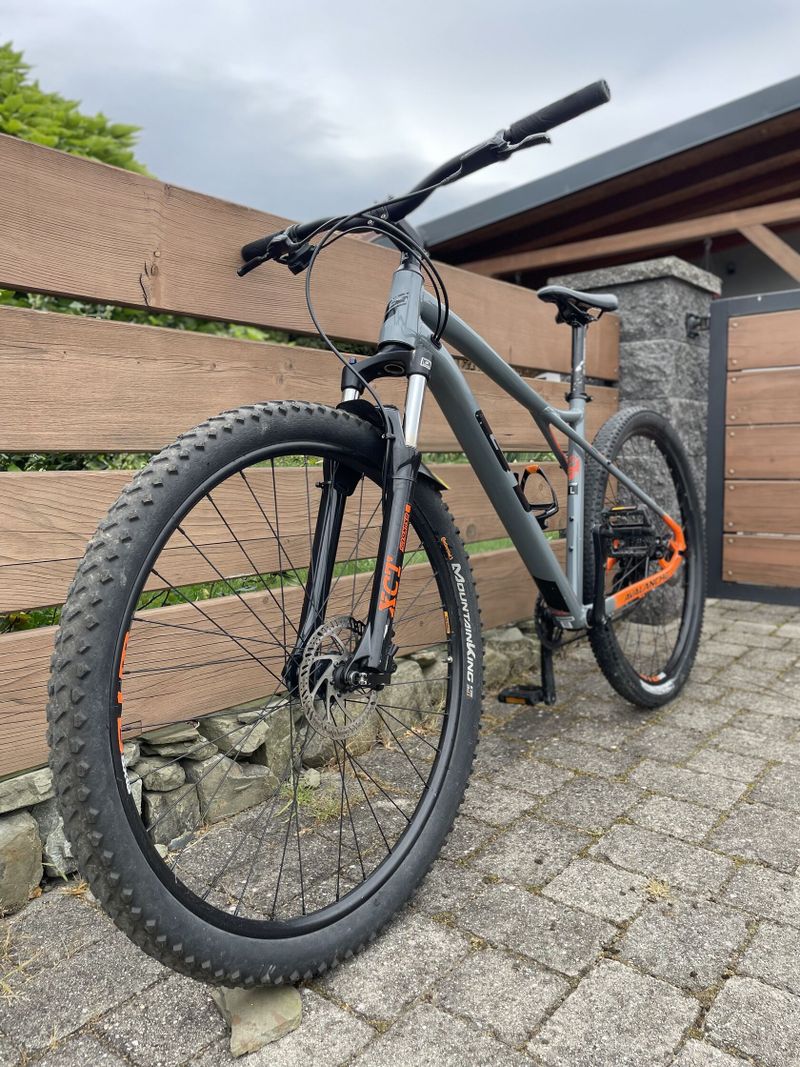 GT Avalanche 29" Sport/Comp vel. L