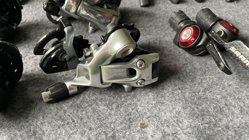 Shimano / Sram / 10+11s / brzdy řazení páčky