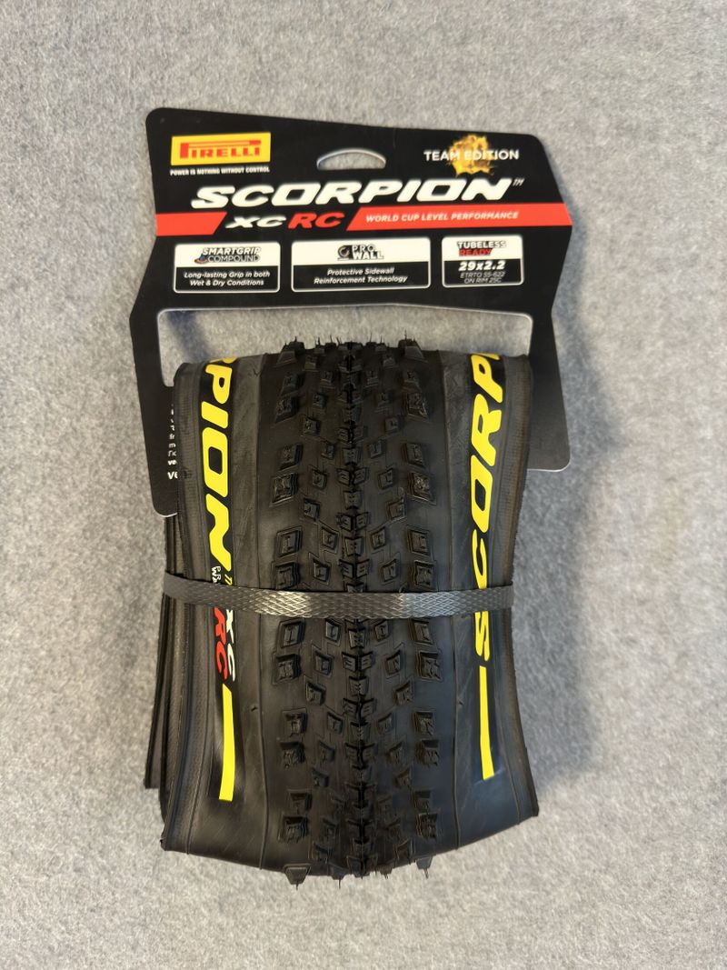 Plášť Pirelli Scorpion XC RC ProWall Team edition 29x2,2