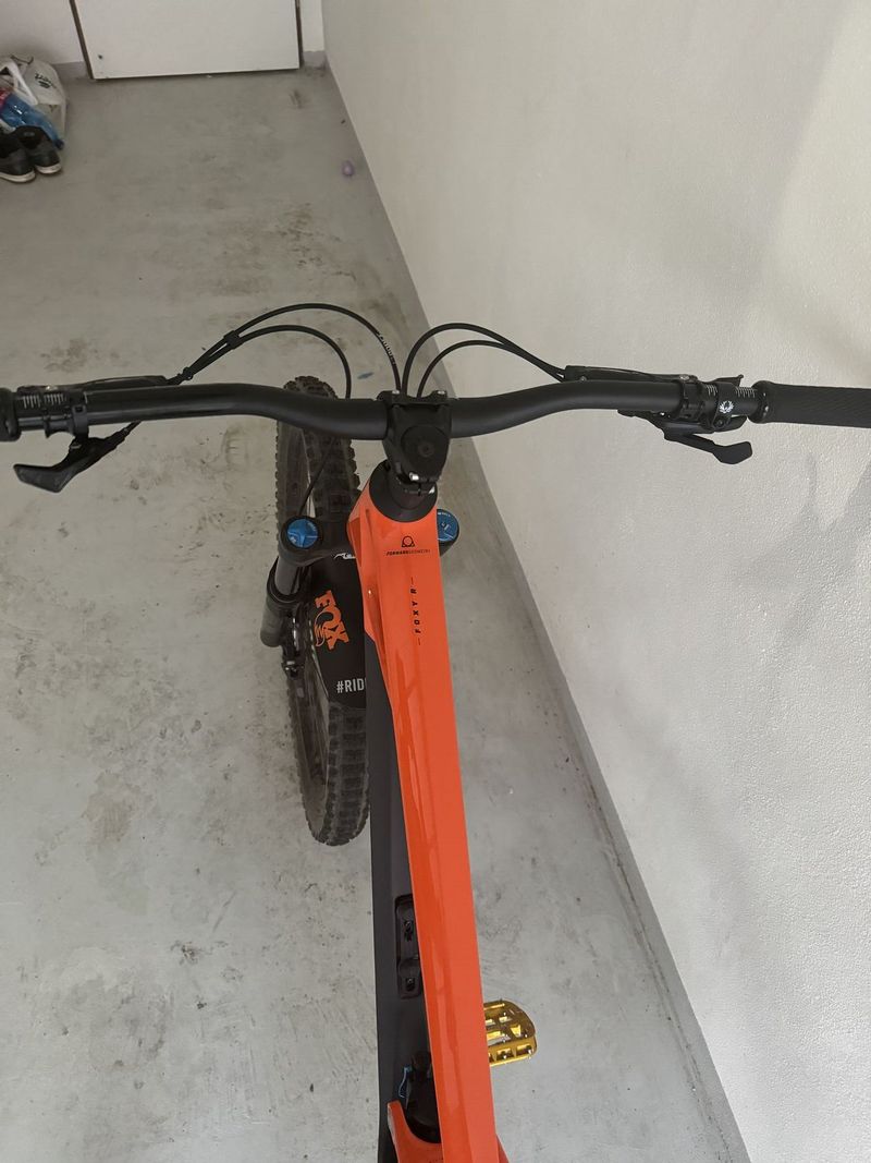 Mondraker Foxy R Carbon