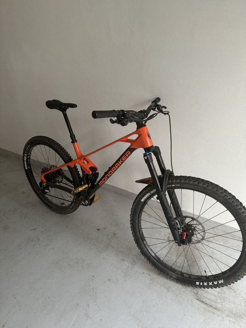 Mondraker Foxy R Carbon