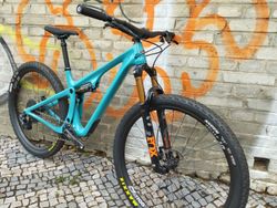 YETI SB115 kit SB115 T-Series T2 AXS 22 , velikost M, NOVÉ KOLO SE SUPER OSAZENÍM