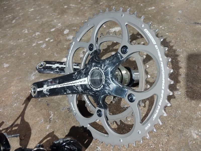 Campagnolo Athena 2x11, kliky 175 ,převodniky 50/34 - REZERVACE