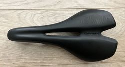 Sedlo S-WORKS Toupe 143 mm