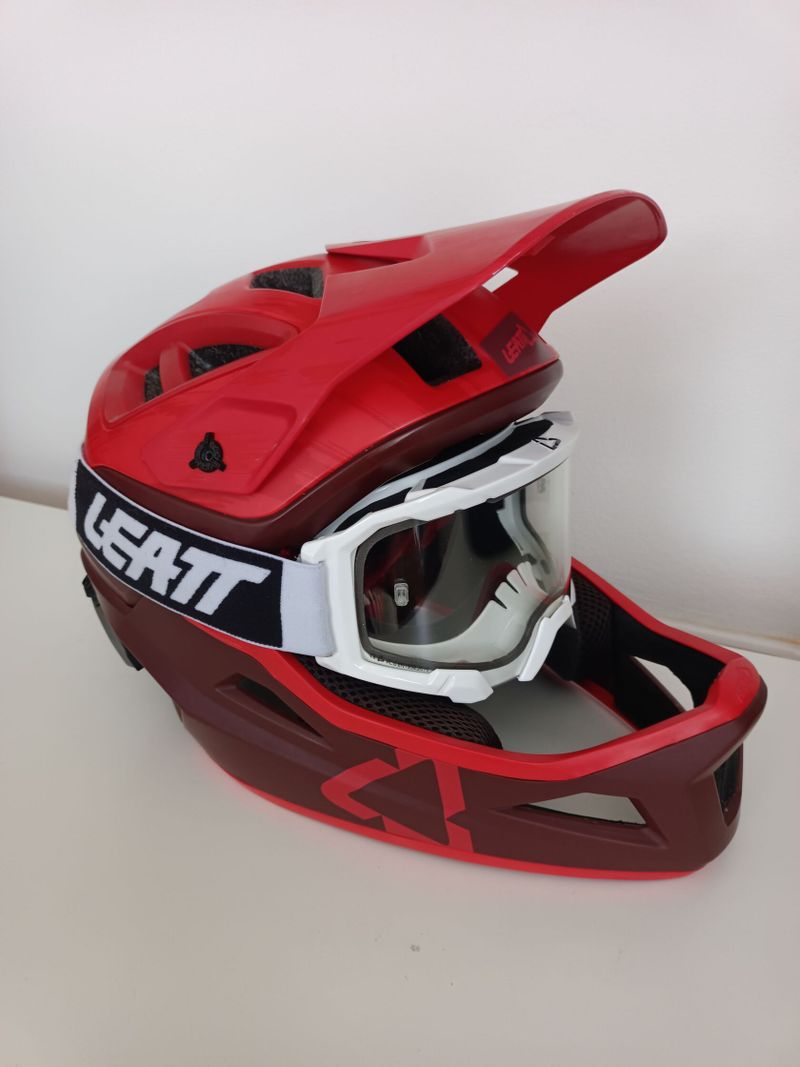 Leatt dbx 3.0 enduro