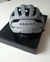 Oakley ARO 3 fog grey L