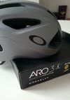 Oakley ARO 3 fog grey L