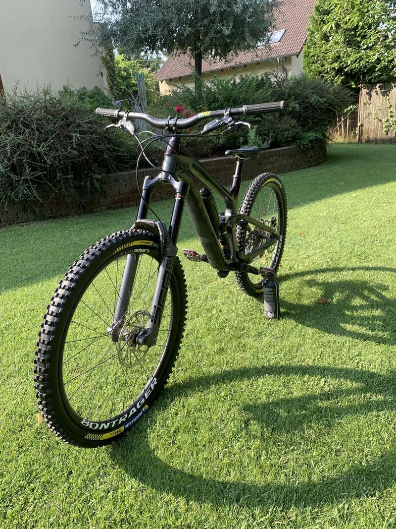 Trek Slash 9.9 X01 2021