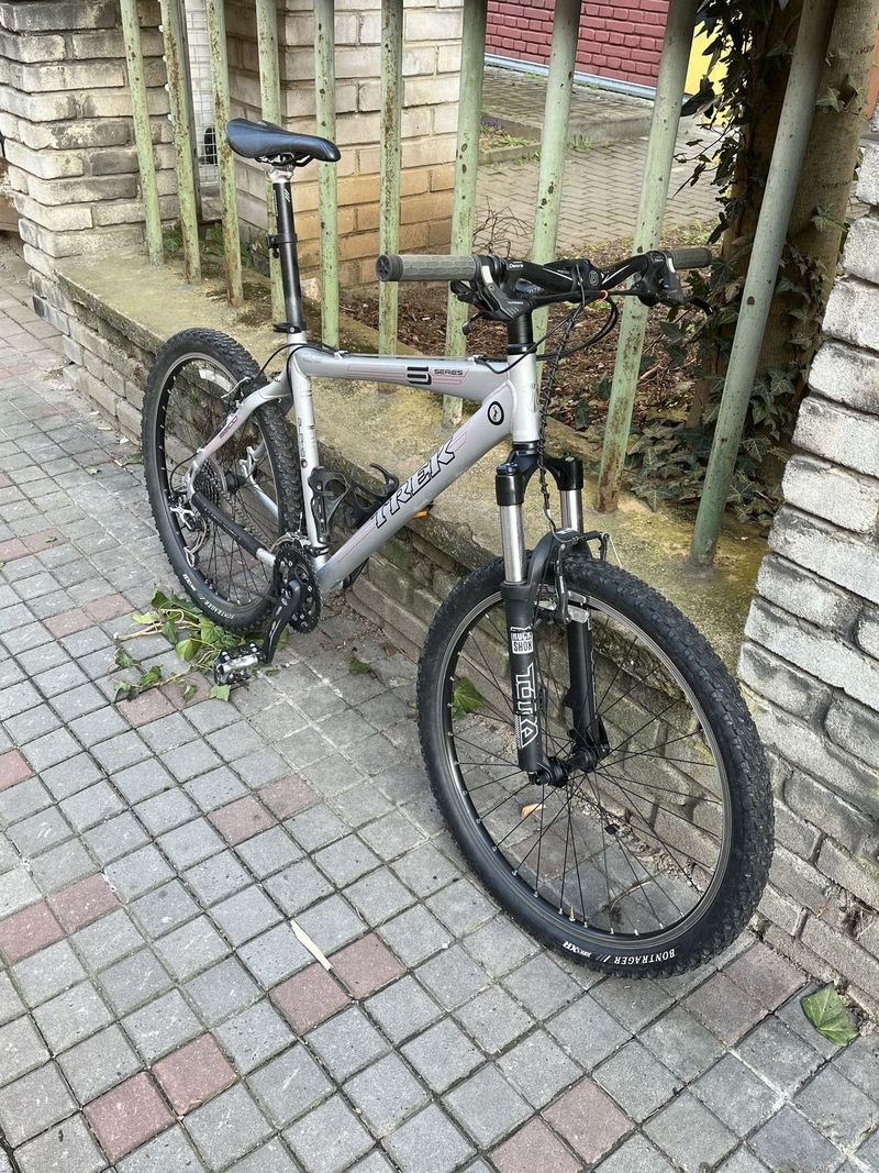 Trek 6400