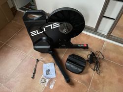 Prodám trenažer Elite Suito s 11kazetou Ultegra