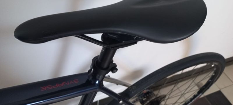 Silniční elektrokolo Cannondale Synapse NEO 2