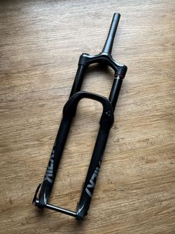 Rock Shox Lyrik Select+ 170mm, 29”