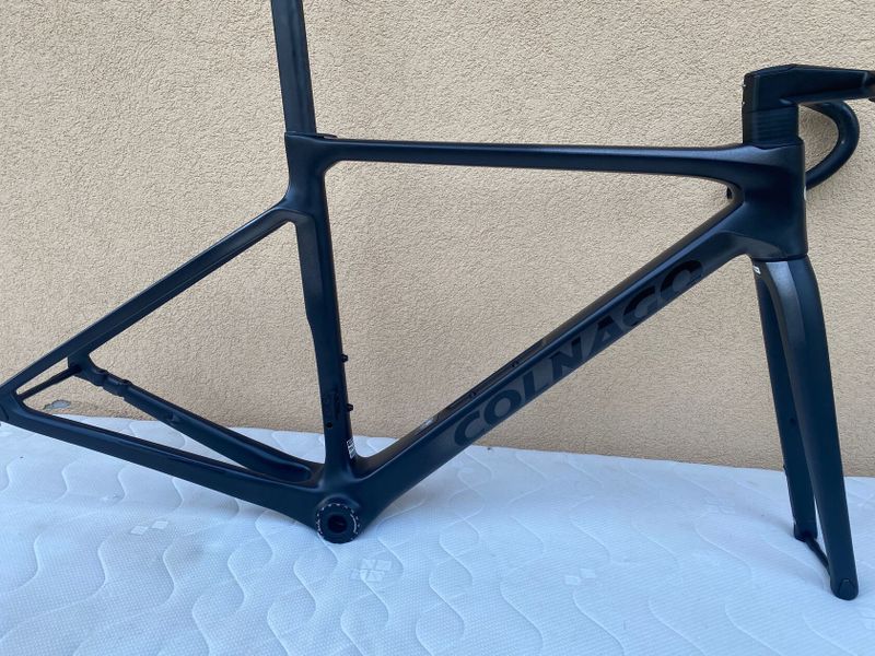 Colnago V4Rs - rámový set + Ceramicspeed