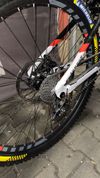 Celoodpružene kolo mondraker summum 2021 27.5 downhill 