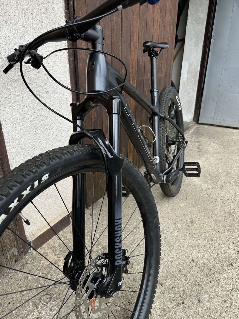 Zánovní Trek X-Caliber 8 (Satin Lithium Grey) 