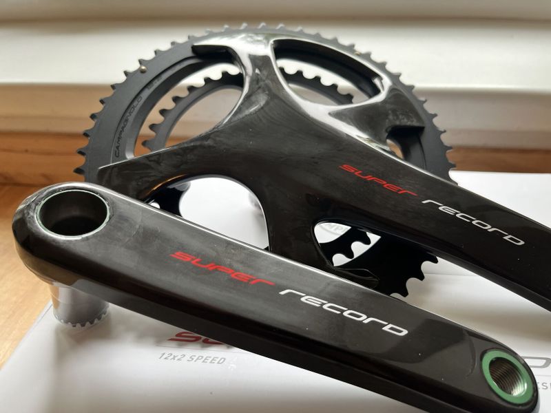 Nove karbonove kliky Campagnolo Super Record