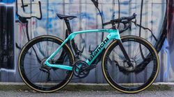 Bianchi Oltre XR3 / Ultegra Di2 / FFWD F4D / + Watt