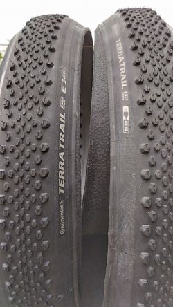 2 x plášť CONTINENTAL Terra Trail ShieldWall kevlar Black - 700x35C