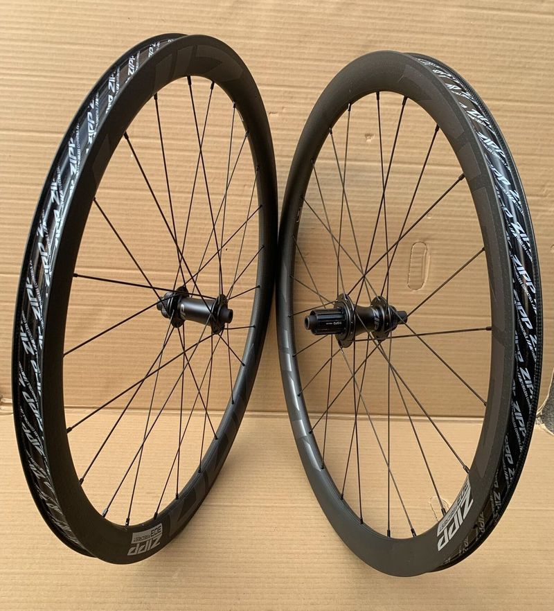 Kola ZIPP 303 Firecrest Carbon Tubeless Disc CL 40mm - 1408 g