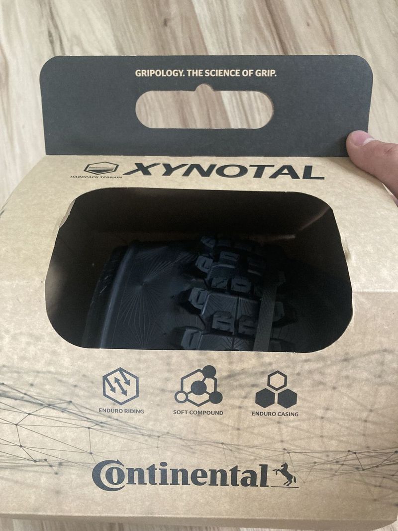 plášť CONTINENTAL Xynotal Enduro