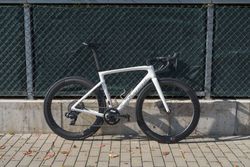 Specialized Tarmac SL7 54cm, Enve AR 40cm řidítka